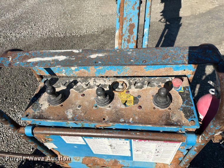 image for item FC3068 2007 Genie S-65 boom lift