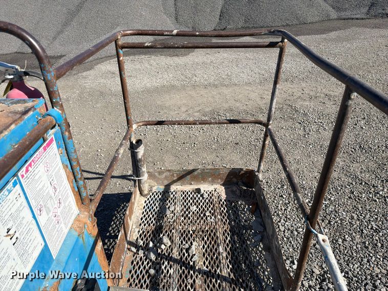 image for item FC3068 2007 Genie S-65 boom lift