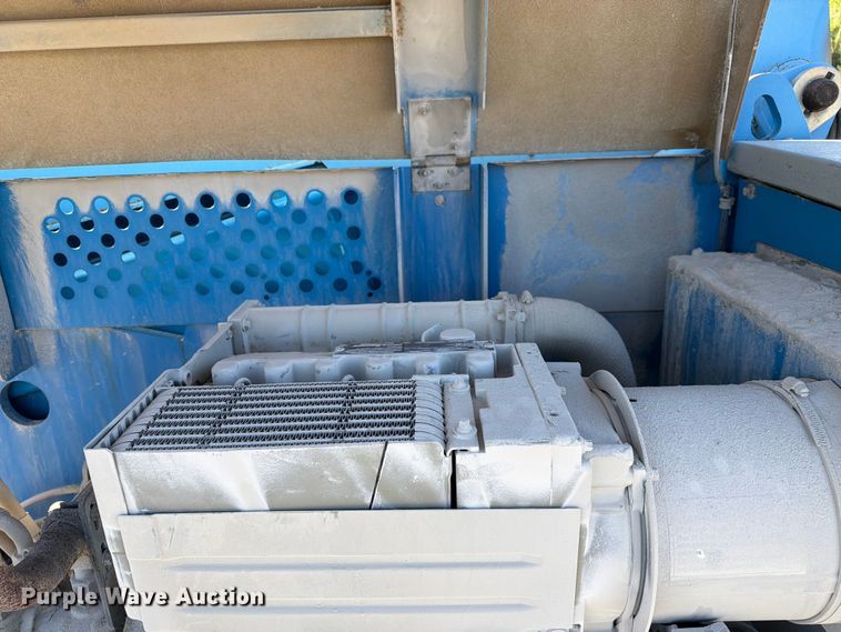 image for item FC3068 2007 Genie S-65 boom lift