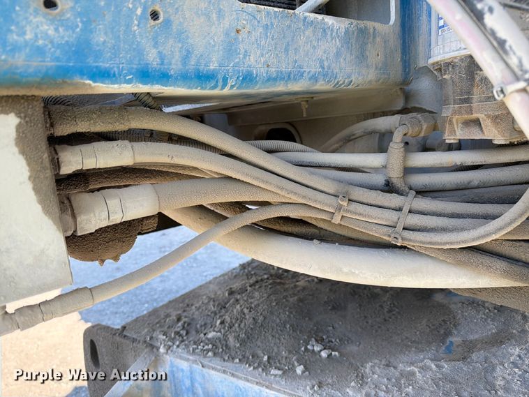 image for item FC3068 2007 Genie S-65 boom lift