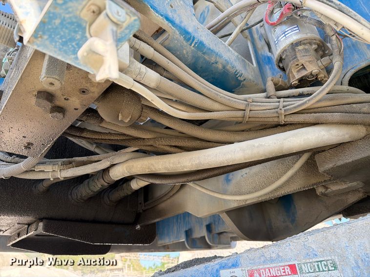 image for item FC3068 2007 Genie S-65 boom lift
