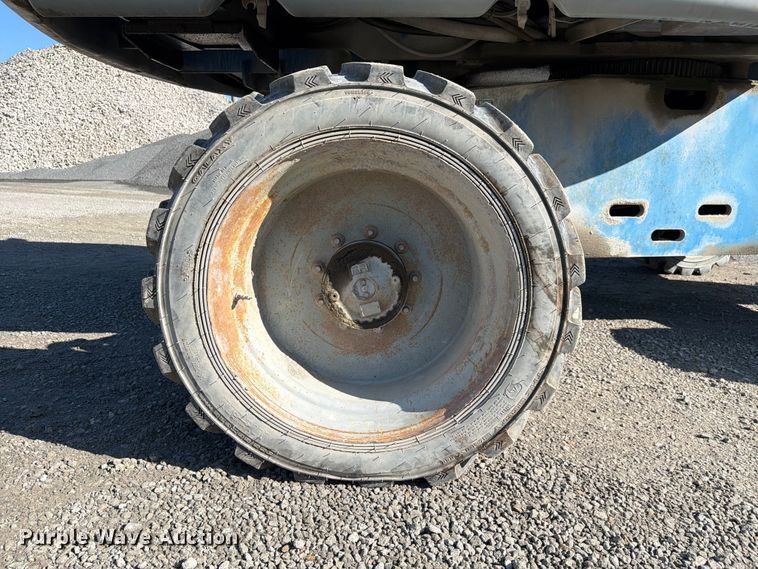 image for item FC3068 2007 Genie S-65 boom lift