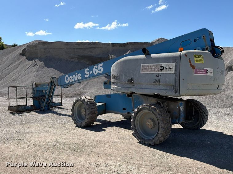 image for item FC3069 2007 Genie S-65 boom lift
