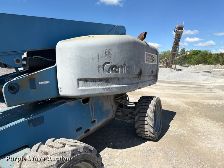 image for item FC3069 2007 Genie S-65 boom lift
