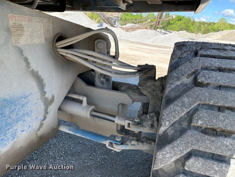 image for item FC3069 2007 Genie S-65 boom lift