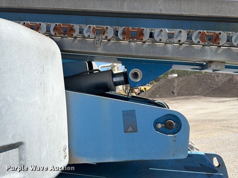image for item FC3069 2007 Genie S-65 boom lift