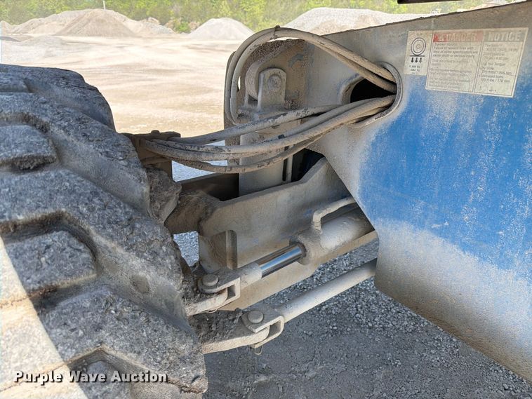 image for item FC3069 2007 Genie S-65 boom lift
