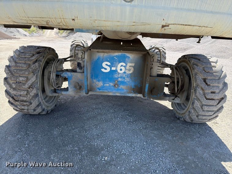 image for item FC3069 2007 Genie S-65 boom lift