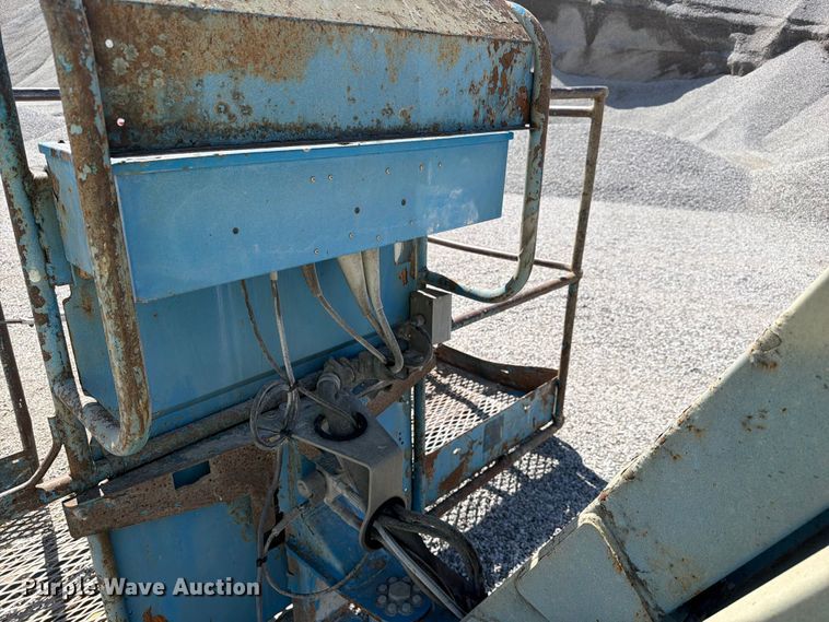 image for item FC3069 2007 Genie S-65 boom lift