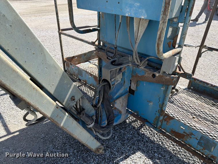 image for item FC3069 2007 Genie S-65 boom lift
