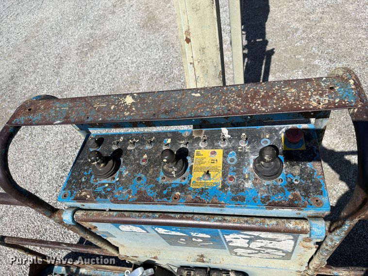 image for item FC3069 2007 Genie S-65 boom lift