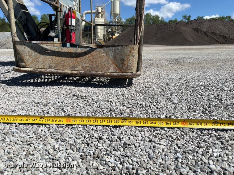 image for item FC3069 2007 Genie S-65 boom lift