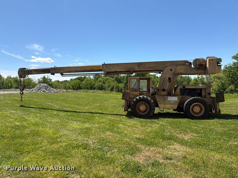 image for item FC3074 1966 Galion 150 crane