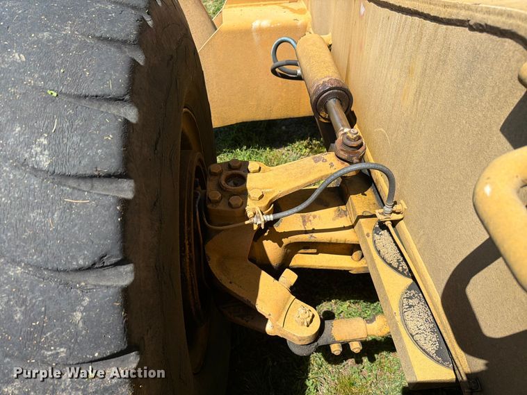 image for item FC3074 1966 Galion 150 crane
