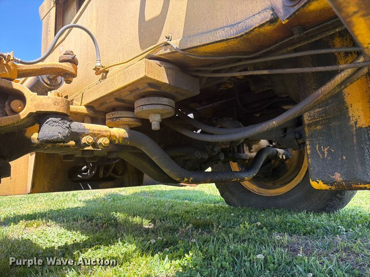 image for item FC3074 1966 Galion 150 crane