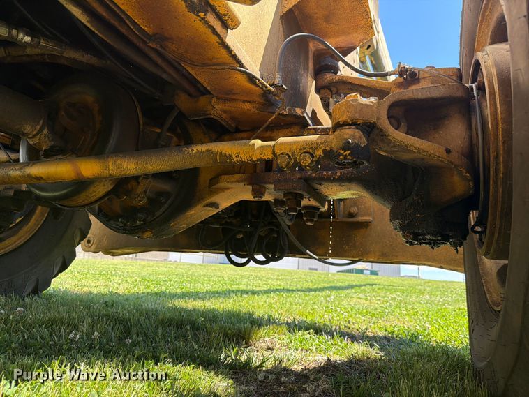 image for item FC3074 1966 Galion 150 crane