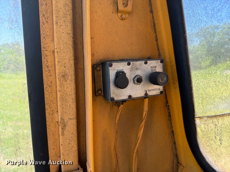 image for item FC3074 1966 Galion 150 crane