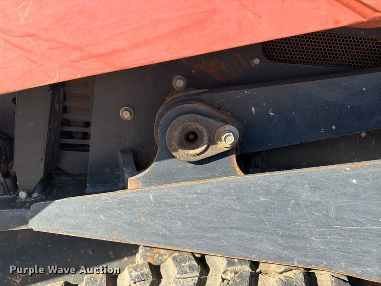 image for item FC3075 Kubota SVL95-2S tracked skid steer loader