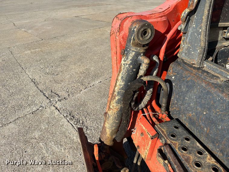 image for item FC3075 Kubota SVL95-2S tracked skid steer loader