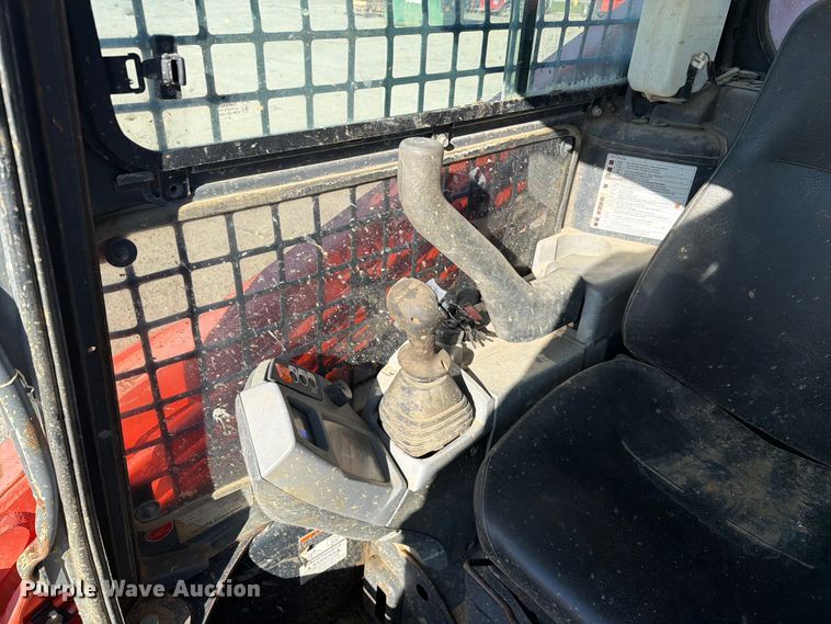 image for item FC3075 Kubota SVL95-2S tracked skid steer loader