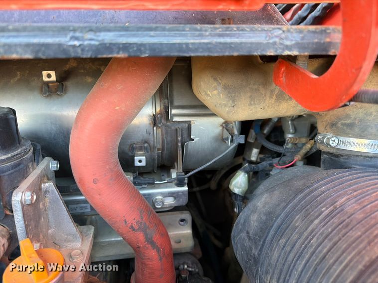 image for item FC3075 Kubota SVL95-2S tracked skid steer loader