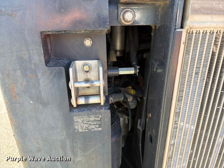 image for item FC3075 Kubota SVL95-2S tracked skid steer loader