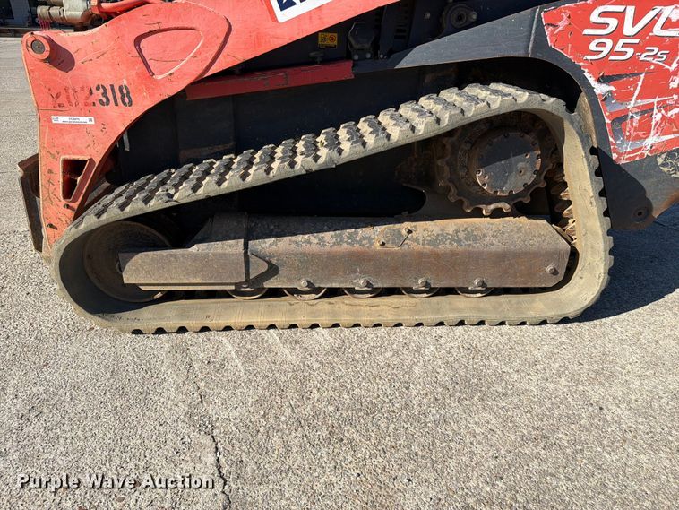 image for item FC3075 Kubota SVL95-2S tracked skid steer loader