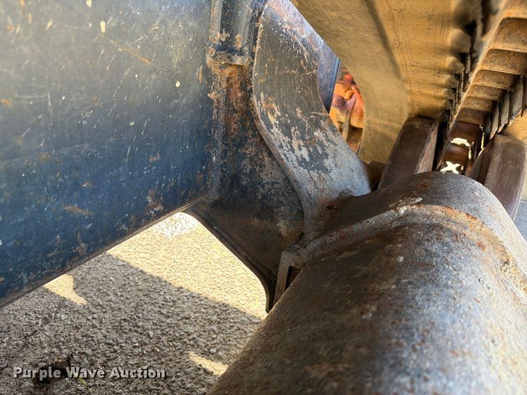 image for item FC3075 Kubota SVL95-2S tracked skid steer loader