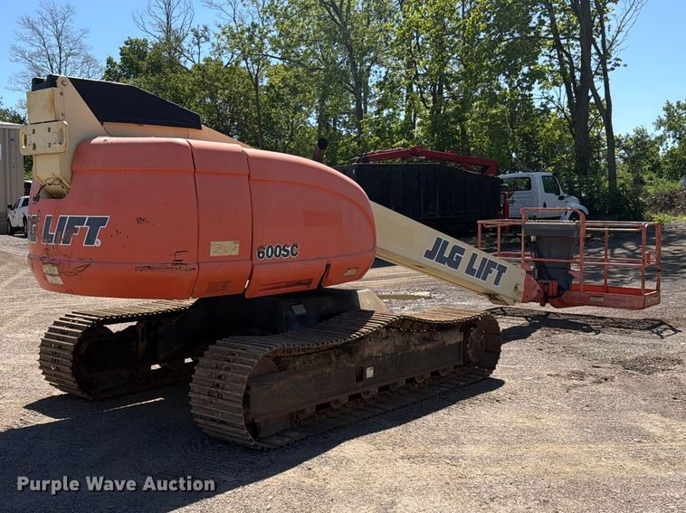 image for item FC3085 JLG 600SC boom lift