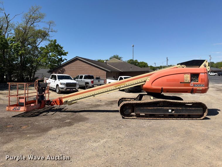 image for item FC3085 JLG 600SC boom lift
