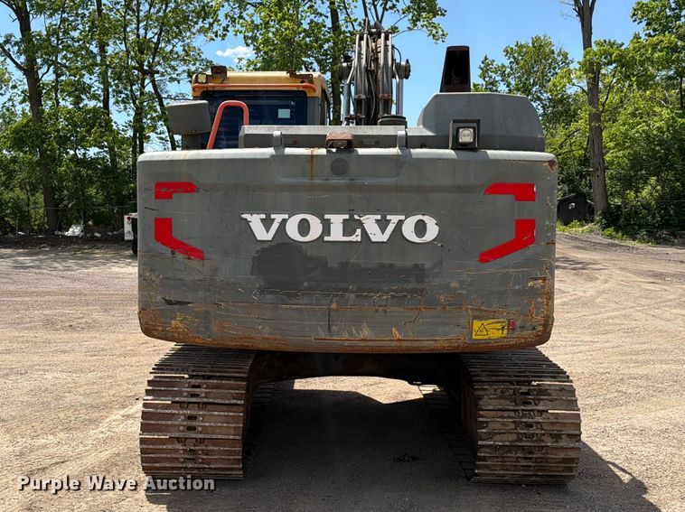 image for item FC3086 2017 Volvo EC140EL excavator