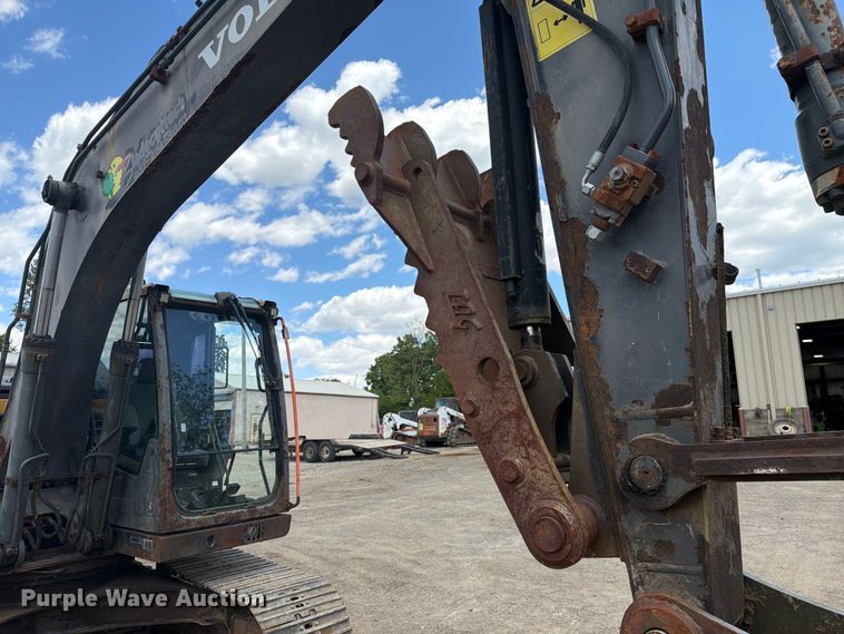 image for item FC3086 2017 Volvo EC140EL excavator