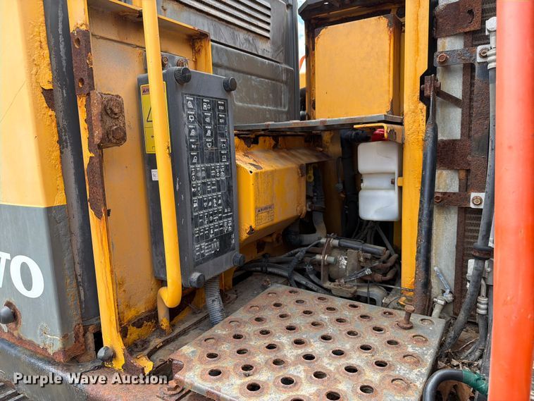 image for item FC3086 2017 Volvo EC140EL excavator