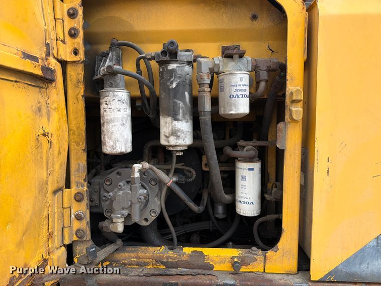 image for item FC3086 2017 Volvo EC140EL excavator
