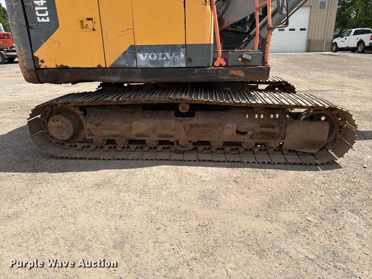 image for item FC3086 2017 Volvo EC140EL excavator