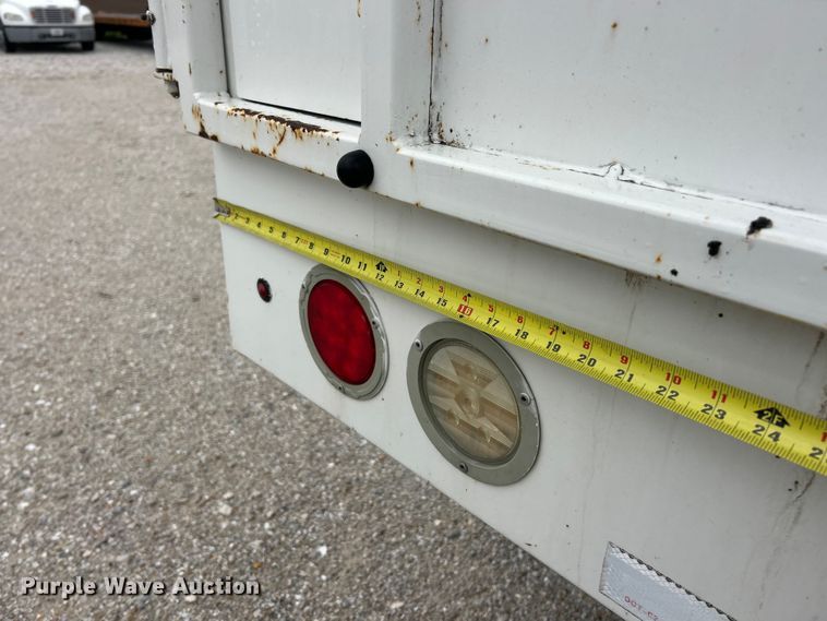 image for item FC5458 2014 Freightliner M2 forestry bucket truck