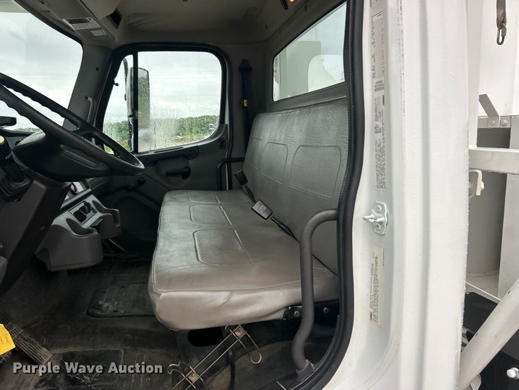 image for item FC5458 2014 Freightliner M2 forestry bucket truck