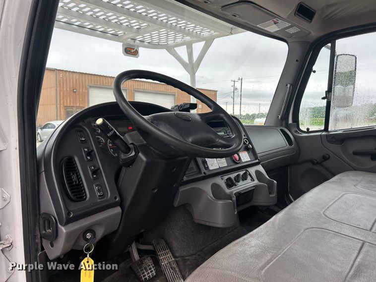 image for item FC5458 2014 Freightliner M2 forestry bucket truck