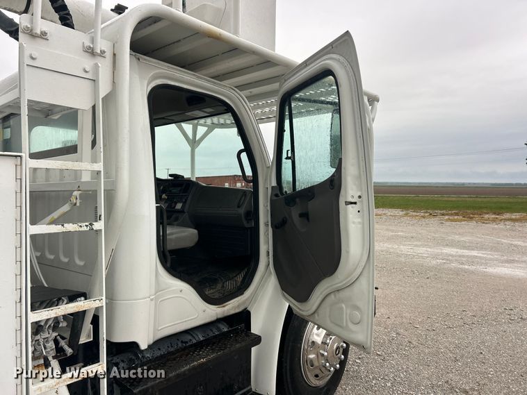 image for item FC5458 2014 Freightliner M2 forestry bucket truck