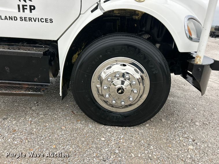 image for item FC5458 2014 Freightliner M2 forestry bucket truck