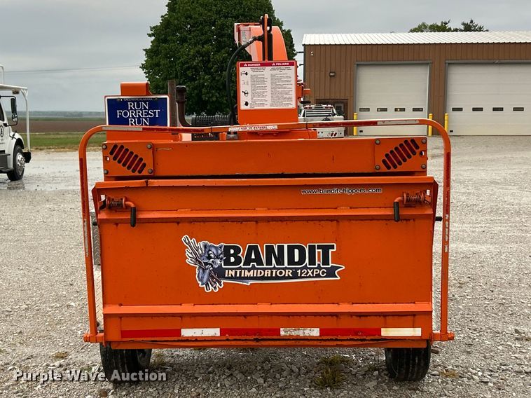 image for item FC5459 2019 Bandit 12XPC wood chipper
