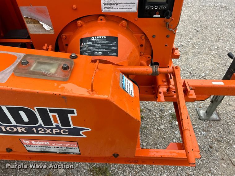 image for item FC5459 2019 Bandit 12XPC wood chipper
