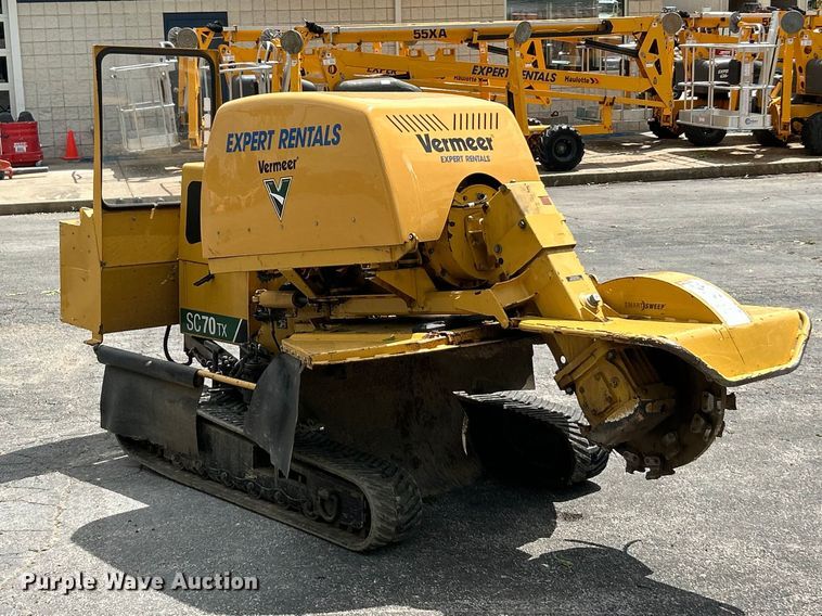 image for item FC5466 2021 Vermeer SC70TX stump grinder