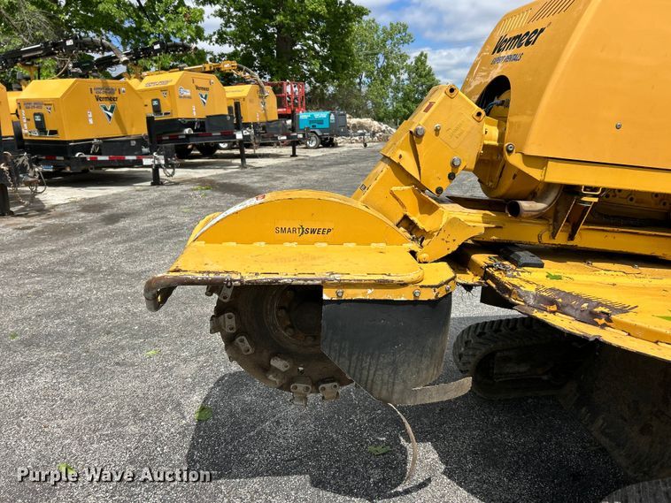 image for item FC5466 2021 Vermeer SC70TX stump grinder