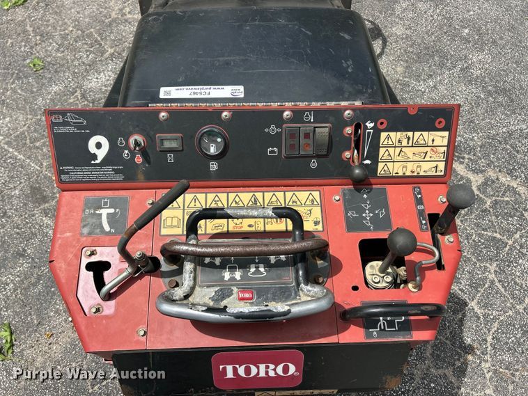 image for item FC5467 2019 Toro Dingo 22324 compact utility loader