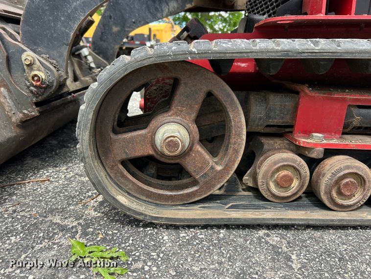 image for item FC5467 2019 Toro Dingo 22324 compact utility loader