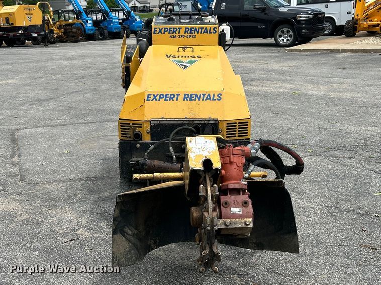 image for item FC5469 2020 Vermeer SC40TX stump grinder
