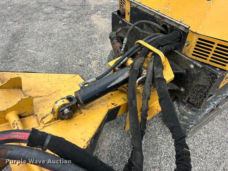 image for item FC5469 2020 Vermeer SC40TX stump grinder