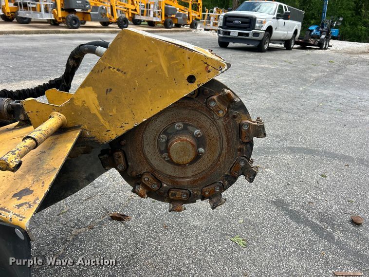 image for item FC5469 2020 Vermeer SC40TX stump grinder