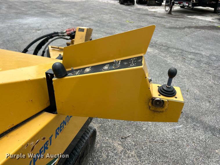 image for item FC5469 2020 Vermeer SC40TX stump grinder